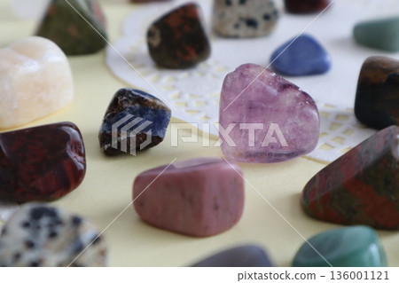 美麗的天然石材 136001121