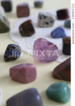 Beautiful natural stone 136001122