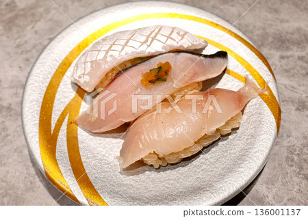 Fresh seasonal white fish platter (3 pieces) Fresh seasonal white fish platter (3 pieces) 136001137