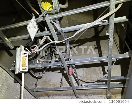 Sprinkler support 136001694