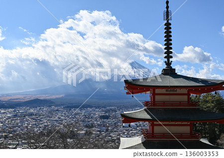 Arakurayama Five-story Pagoda and Mount Fuji covered in snow Arakurayama Five-story Pagoda and Mount Fuji covered in snow 136003353