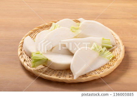 蘿蔔(切塊) 蘿蔔(切塊) 136003885