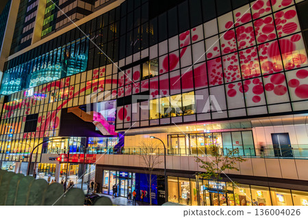 Night view of Shibuya Sakura Stage, Shibuya Ward, Tokyo Night view of Shibuya Sakura Stage, Shibuya Ward, Tokyo 136004026