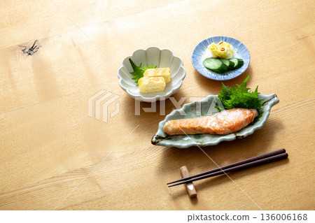 手繪日式小菜 手繪日式小菜 136006168