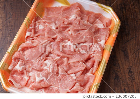 國產豬肩肉涮涮鍋 136007203