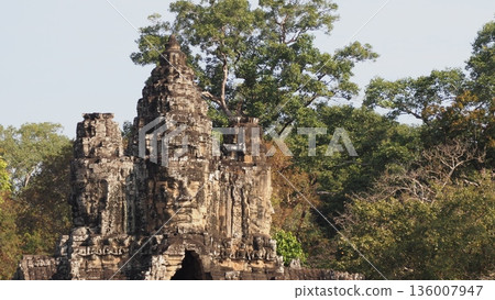 柬埔寨吳哥城南門 136007947