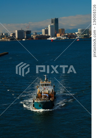 Yokohama Port under the blue winter sky Yokohama Port under the blue winter sky 136008316