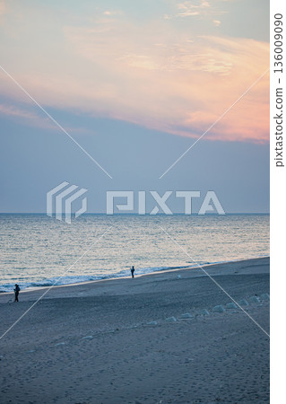 靜岡縣磐田市鮫島海灘景色 靜岡縣磐田市鮫島海灘景色 136009090