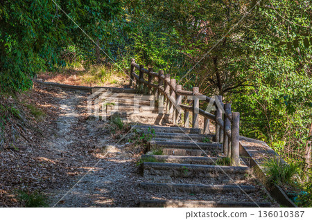 天王山登山路線，京都府乙國郡大山崎町 136010387