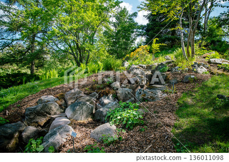 Dry stream in Japanese garden og Begianska tradgarden Dry stream in Japanese garden og Begianska tradgarden 136011098