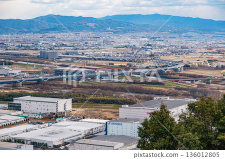 View of Oyamazaki Town from Mt. Tennozan, Otokuni District, Kyoto Prefecture 136012805