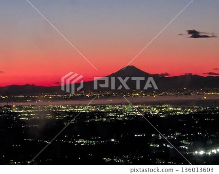 Silhouette of Mt. Fuji at sunset Silhouette of Mt. Fuji at sunset 136013603