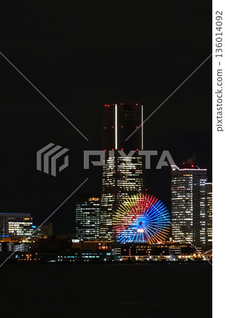橫濱港未來的夜景 橫濱港未來的夜景 136014092