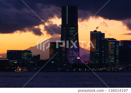 Night view of Yokohama Minato Mirai Night view of Yokohama Minato Mirai 136014197