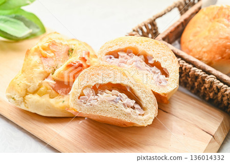 Homemade savory bread with ham and onion mayonnaise 136014332