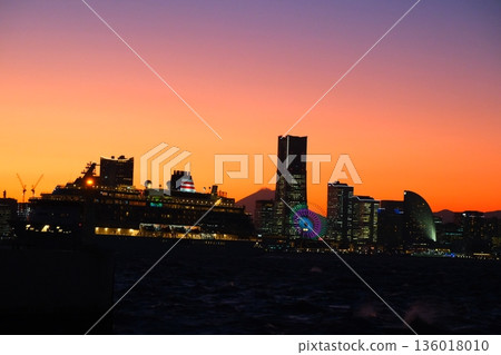 橫濱港未來的黃昏 橫濱港未來的黃昏 136018010