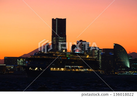 橫濱港未來的黃昏 橫濱港未來的黃昏 136018022