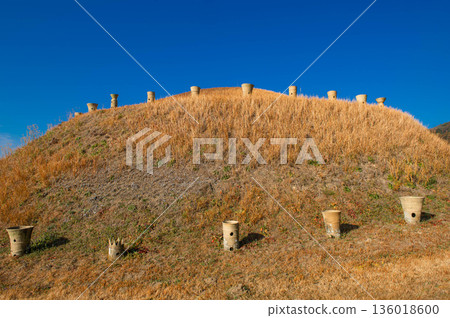 Sendo burial mound 136018600