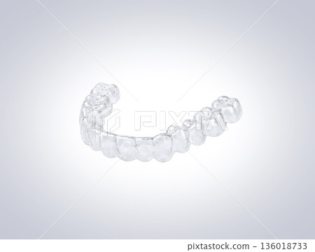 隱適美牙套矯正器逼真示意圖 136018733