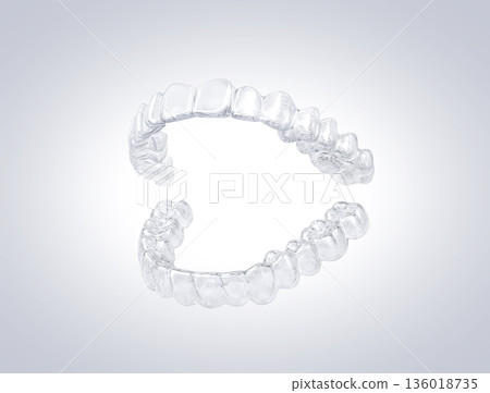 隱適美牙套矯正器逼真示意圖 136018735