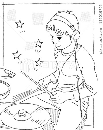 兒童打鼓 黑白照片 136019793