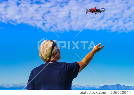 Start the drone, launching from hand Start the drone, launching from hand 136020944
