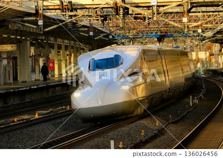 Running through Japan's main artery!! Tokaido Shinkansen N700S ~ At Maibara Station Running through Japan's main artery!! Tokaido Shinkansen N700S ~ At Maibara Station 136026456
