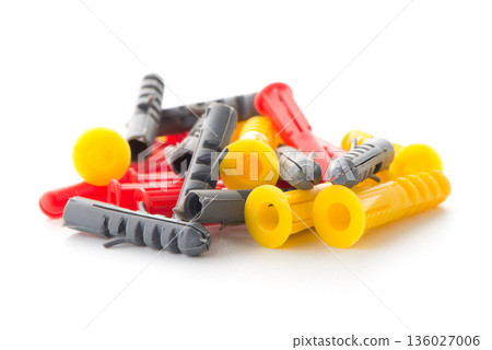 Colorful plastic dowels Colorful plastic dowels 136027006