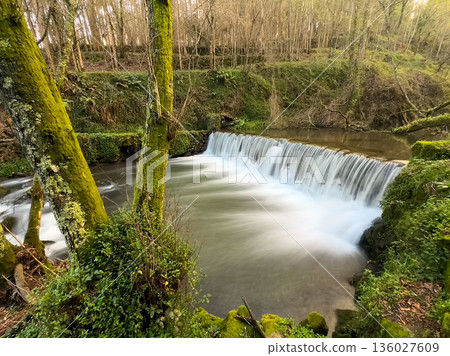 Outeiro Weir and Pool 136027609