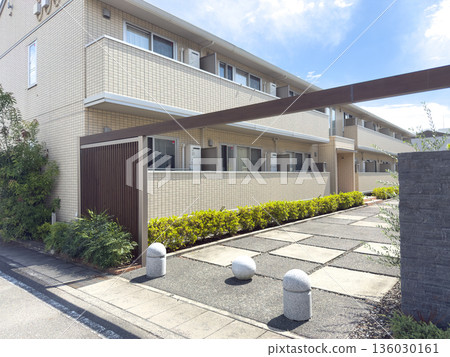 Image of rental apartments and housing complexes 136030161