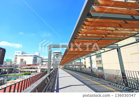 愛知縣豐田市名鐵豐田市站停靠的電車風景 愛知縣豐田市名鐵豐田市站停靠的電車風景 136030347