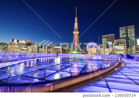 名古屋 Oasis 21 和中部電力未來塔的夜景 136030714