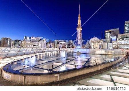 名古屋 Oasis 21 和中部電力未來塔的夜景 136030732