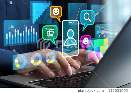 Customer behavior and user data analysis. Digital marketing strategy and data visualization. Purchase process using laptop. Customer behavior and user data analysis. Digital marketing strategy and data visualization. Purchase process using laptop. 136031063