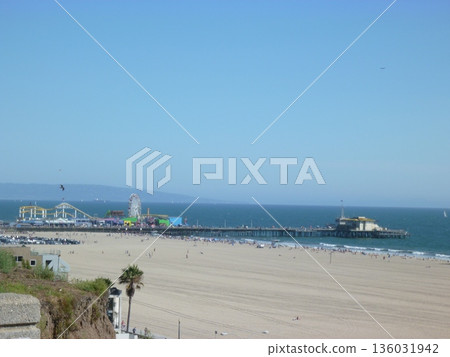 Los Angeles skyline Los Angeles skyline 136031942