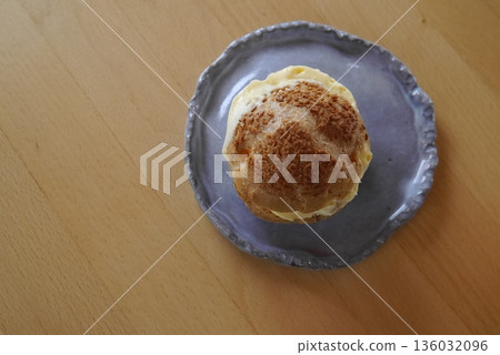 泡芙(俯視圖) 泡芙(俯視圖) 136032096