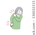 Illustration material of a senior woman suffering from joint pain 136032315