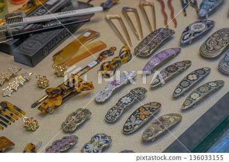 聖塞巴斯蒂安，海景城市，港口小鎮，仲夏，西班牙 136033155