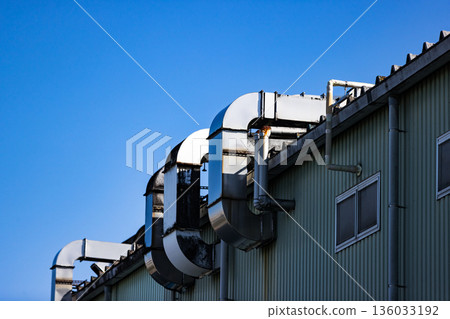 工廠排氣管 136033192