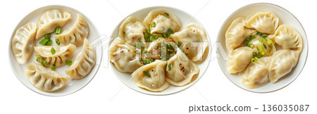 Steamed mandu dumplings placed in circular pattern on ceramic plate, isolated on white transparent background 136035087