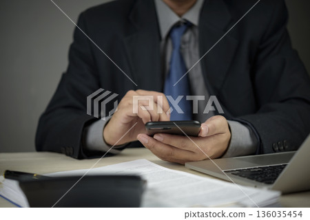 business communication, mobile smartphone technology, digital finance work. Online corporate app, banking, financial management. business communication, mobile smartphone technology, digital finance work. Online corporate app, banking, financial management. 136035454
