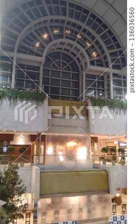 位於千葉綜合百貨10樓餐飲公園內的瀑布 136036560