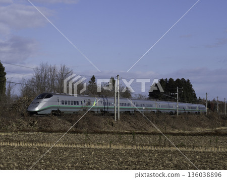 Yamagata Shinkansen E3 series silver color 136038896