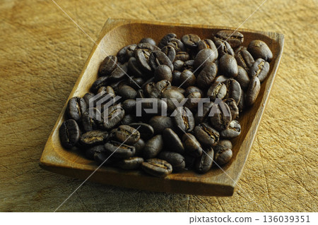 烤的咖啡 136039351