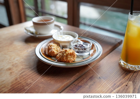 Cafe scones and tea 136039971
