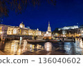 London Trafalgar Square and the National Gallery 136040602