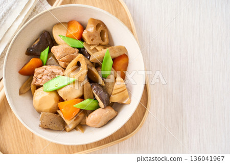 Chikuzen-ni chicken and root vegetables (a hearty stew) 136041967