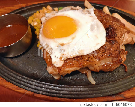 Chicken steak 136046078