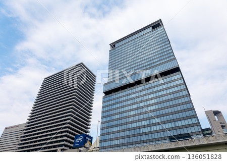 Osaka / Dojimahama Tower and Shin-Daibiru (photographed in January 2026) 136051828