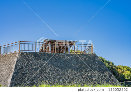 Scenery of Koboyama Park in Toyokawa City (Aichi Prefecture) 136052292